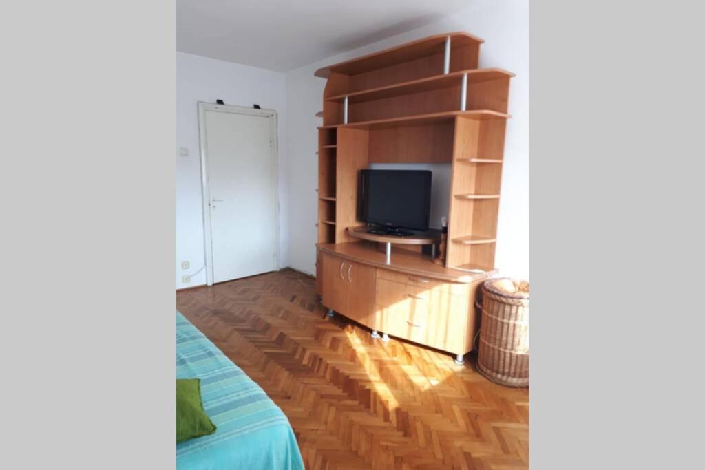 Cosy 2-Bedroom Apartment With An Amazing Panorama Deva Eksteriør billede